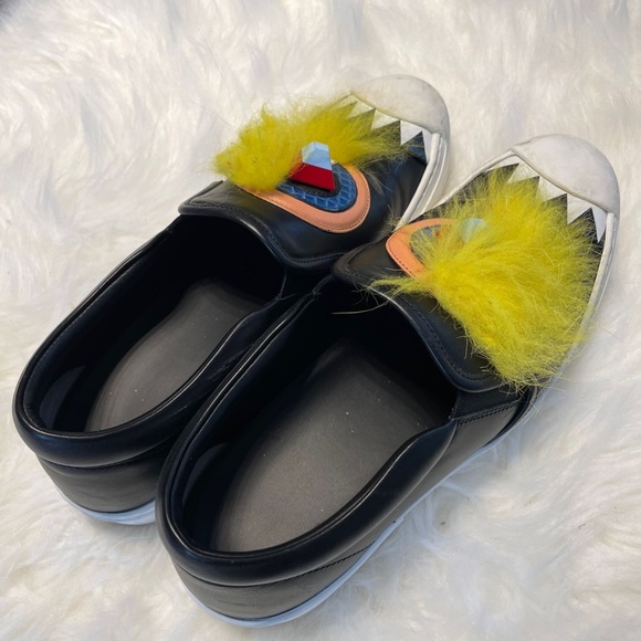 Fendi sneakers black with yellow fur - Picture 1 of 3